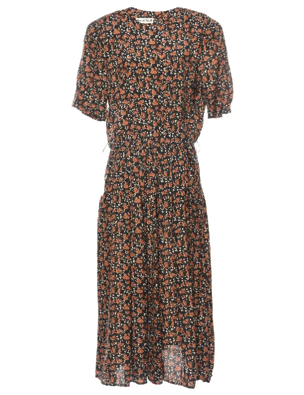 Floral Print Maxi Dress - L Elegant Lace-Up Maxi Dress