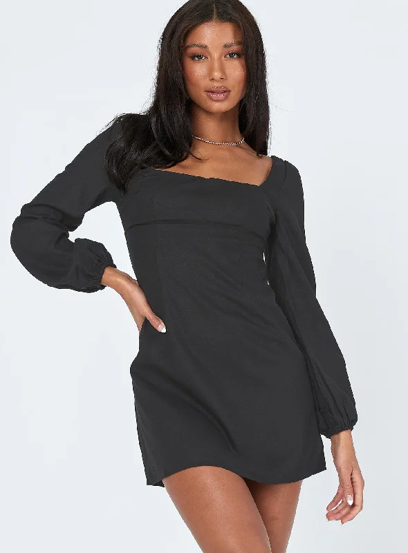Hastings Long Sleeve Mini Dress Black Casual V-Neck Mini Dress