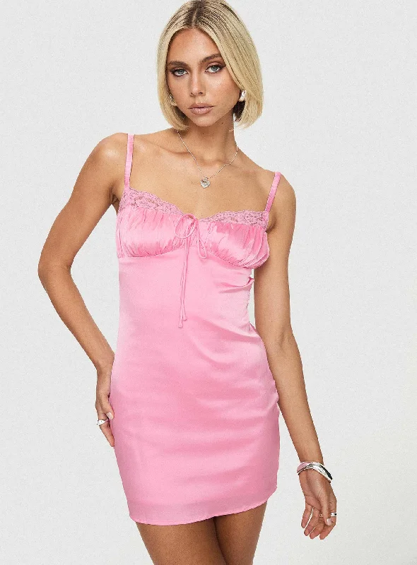 Lullaby Mini Dress Pink Stylish Short-Sleeve Mini Dress