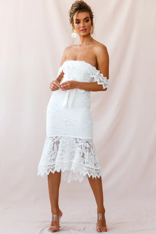 Patience Lace Bodycon Midi Dress White Chic Lace Detail Midi Dress