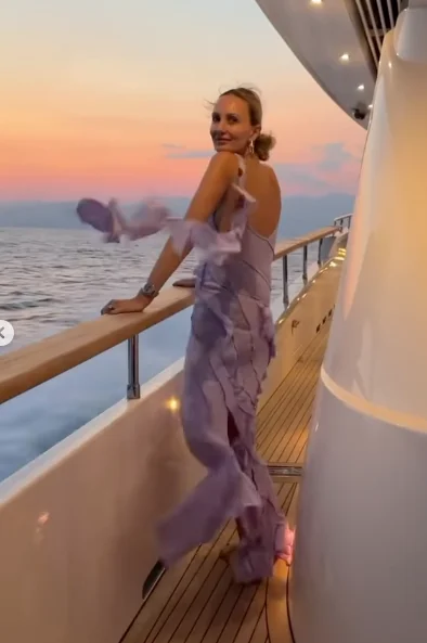 Victoria Beckham Purple Asymmetric Ruffle Silk Crepe De Chine Maxi Dress UK 8 Comfortable Pleated Maxi Dress Victoria Beckham Purple Asymmetric Ruffle Silk Crepe De Chine Maxi Dress UK 8 Comfortable Pleated Maxi Dress