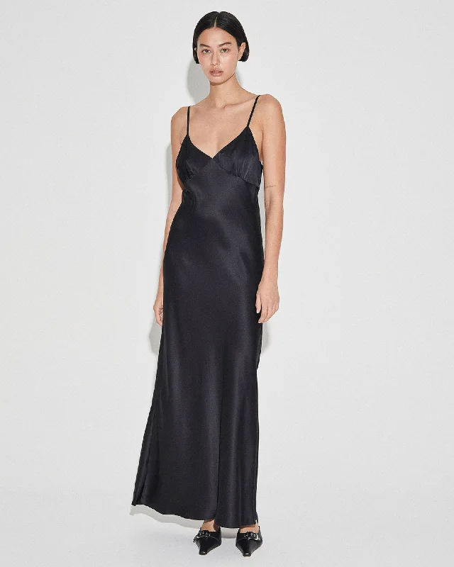 90's It Girl Maxi Dress Elegant Maxi Dress with Lace