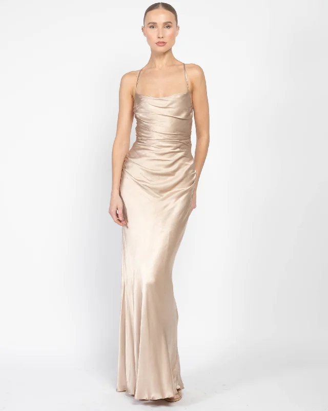 La Lune Maxi Dress Trendy Ruffled Maxi Dress