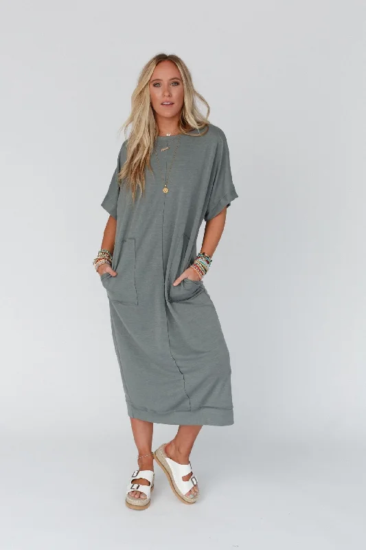 The Nest Laurel Short Sleeve Maxi Dress - Olive