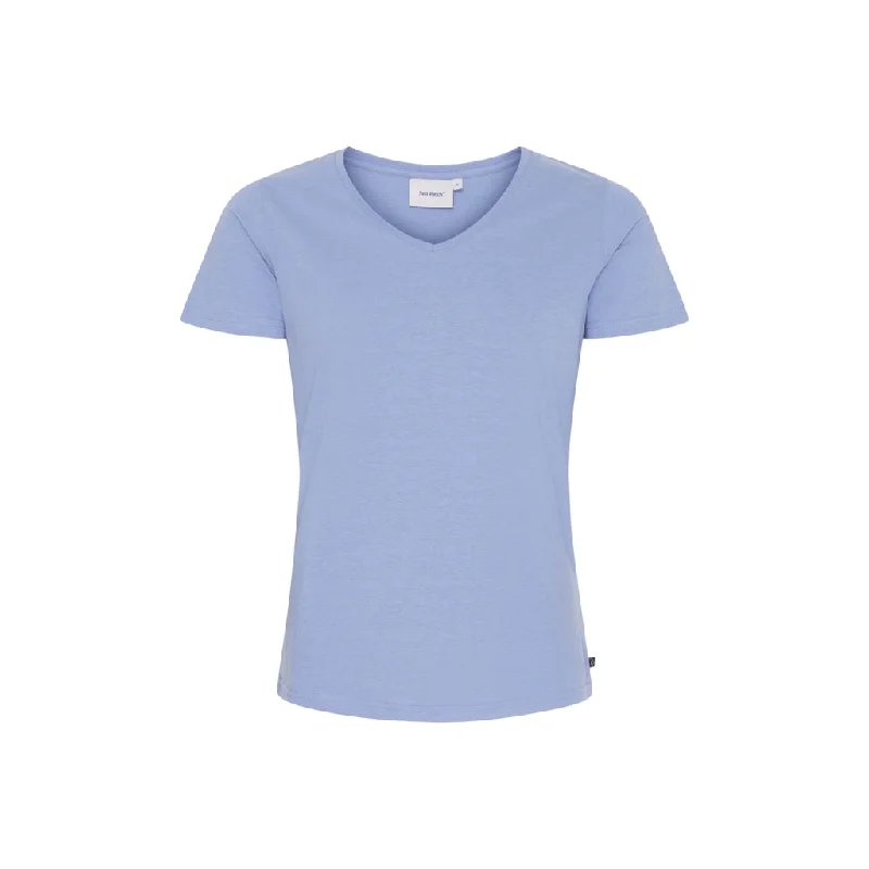 Dorthea Organic Cotton V-Neck tee - Vista Blue Notch Collar Peter Pan Collar Cowl Neck Dorthea Organic Cotton V-Neck tee - Vista Blue Notch Collar Peter Pan Collar Cowl Neck