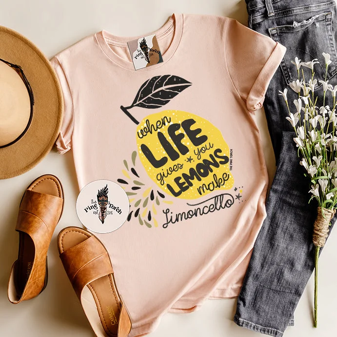 WHEN LIFE GIVES YOU LEMONS MAKE LIMONCELLO // UNISEX TEE