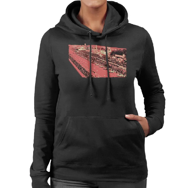 Motorsport Images Drivers Run To Cars Women's Hooded Sweatshirt Hoodie with Thumb Holes Functional Cozy