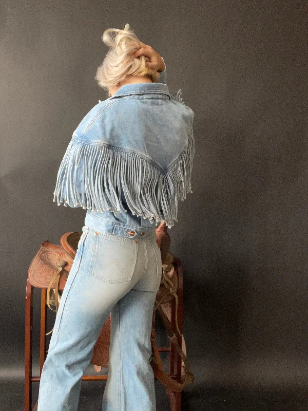 Sale?Wrangler Throwback Fringe Jacket