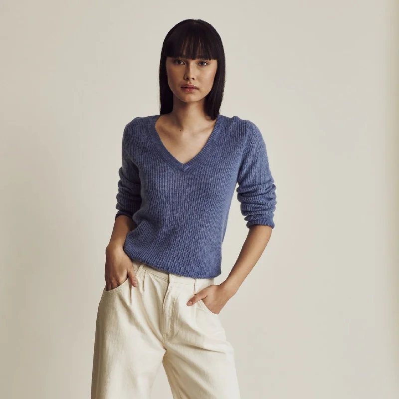 Blair Cashmere V Neck Sweater (Indigo) Spandex Blend Rayon Blend Denim Blend