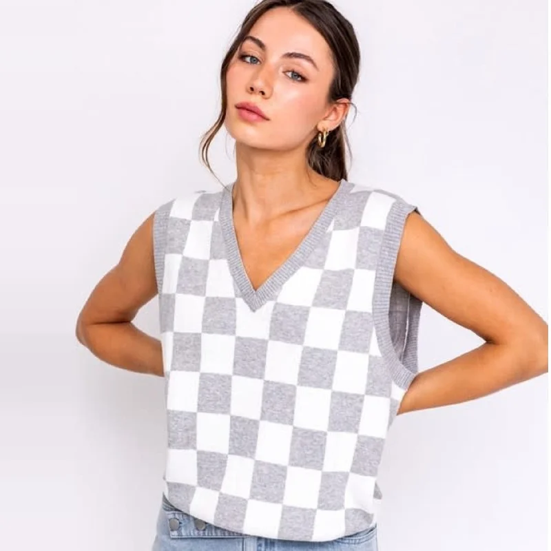 Checker Board Sweater Vest Soft Cozy Warm