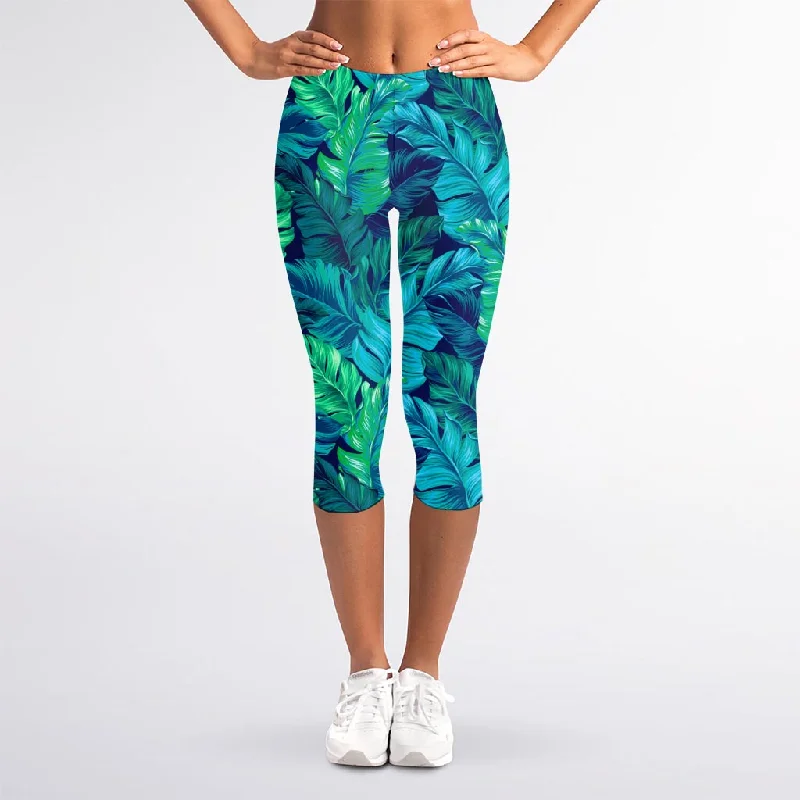 Turquoise Tropical Leaf Pattern Print Women's Capri Leggings Cozy Fashion Leggings