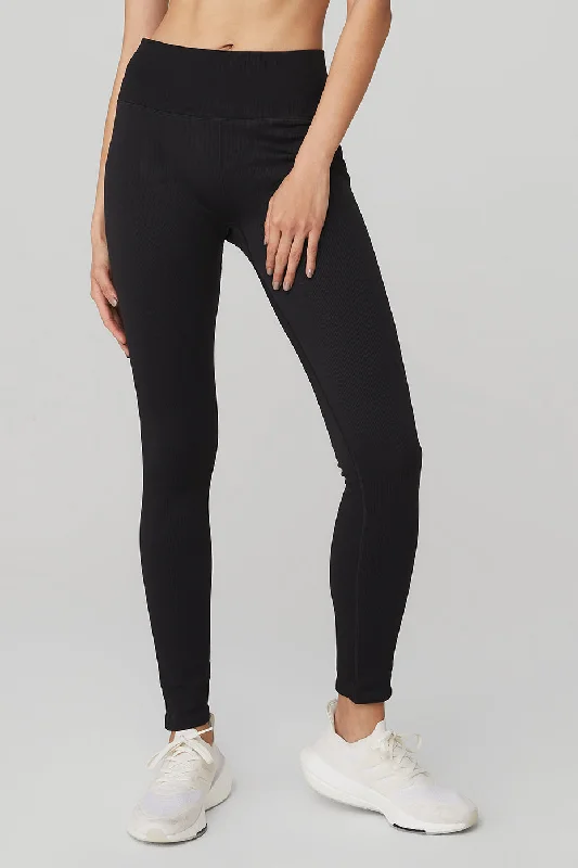 Seamless High-Waist Ribbed Legging - Black Trendy High-Waist Tummy Control Leggings