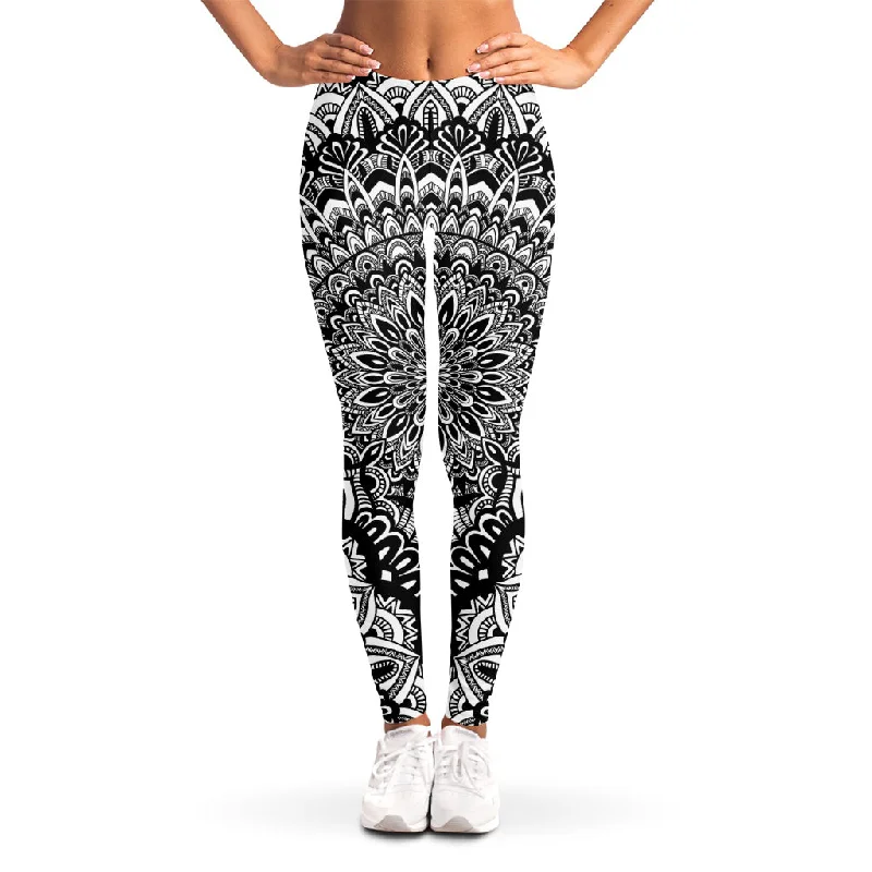 White And Black Mandala Print Women's Leggings