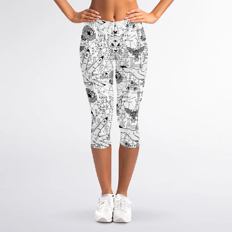 White And Black Wicca Magical Print Women's Capri Leggings