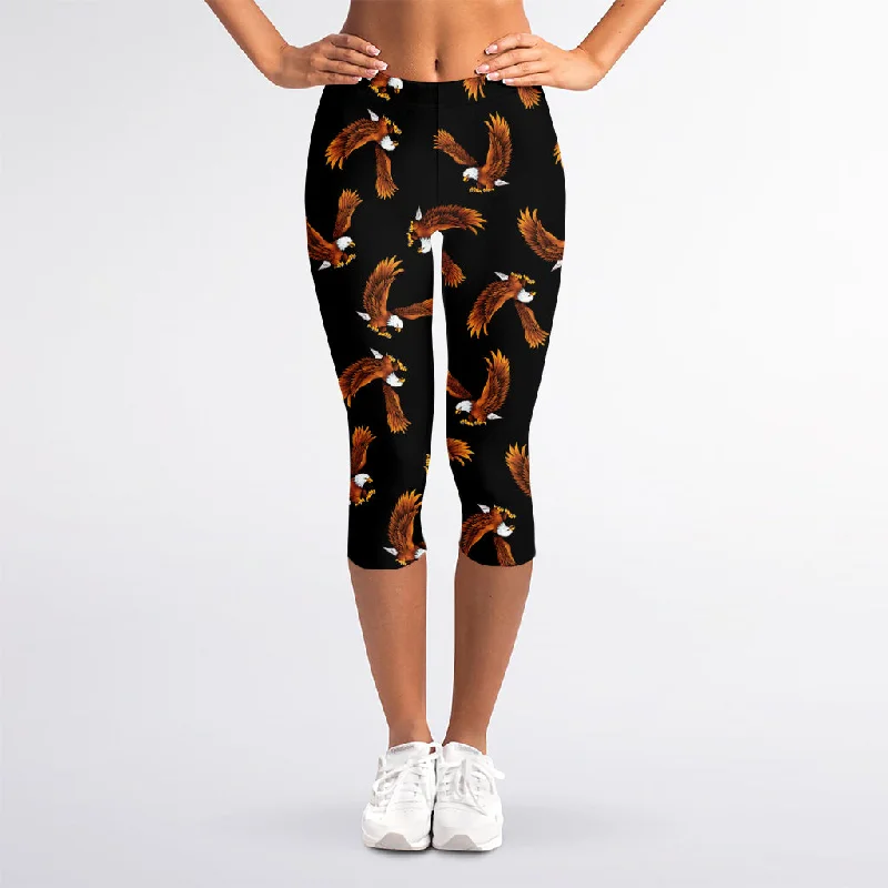 White And Brown Eagle Pattern Print Women's Capri Leggings