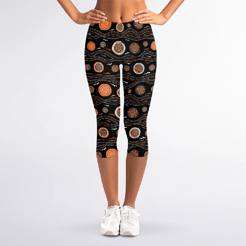 White And Orange Aboriginal Dot Print Women's Capri Leggings