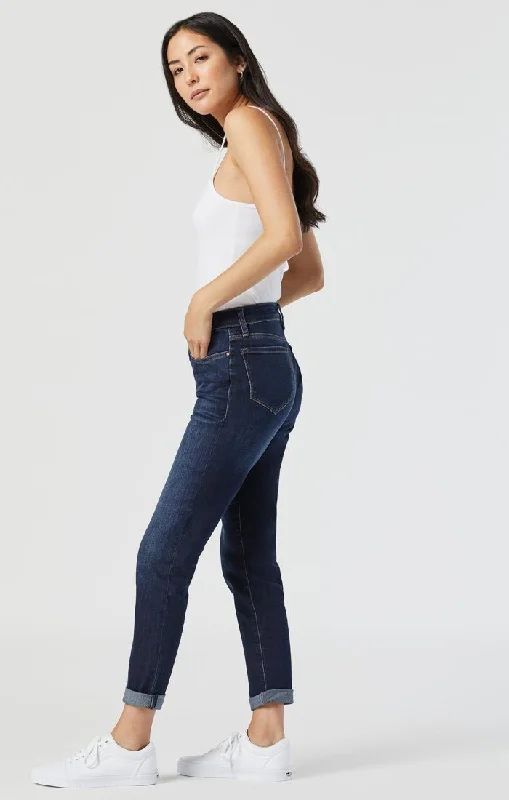 ADA BOYFRIEND JEANS IN INDIGO BRUSHED TRIBECA Trendy Wide-Legged High-Waist Jeans