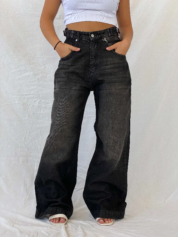 NWT Alien Baggy Black High Rise Streetwear Jeans - 36EUR Stylish Relaxed Fit Skinny Jeans NWT Alien Baggy Black High Rise Streetwear Jeans - 36EUR Stylish Relaxed Fit Skinny Jeans