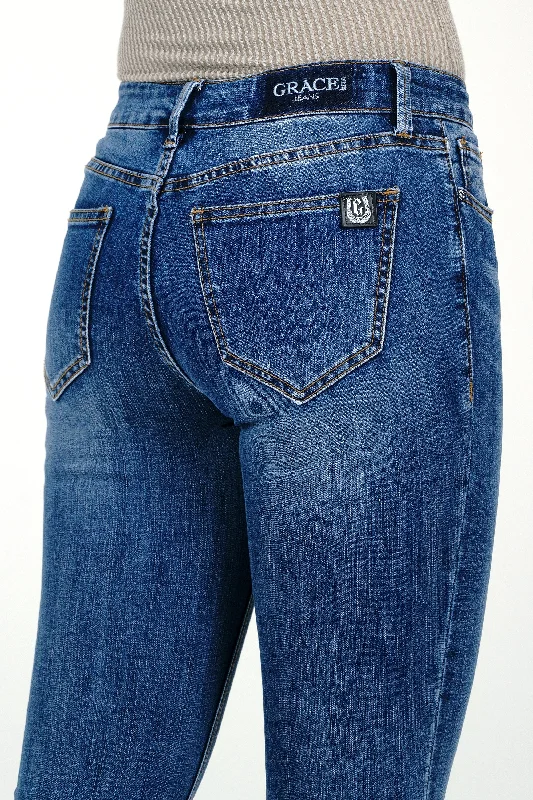 The Trim Detail Bottom Med Blue Mid Rise Straight Leg Jeans Comfortable Dark Wash Jeans The Trim Detail Bottom Med Blue Mid Rise Straight Leg Jeans Comfortable Dark Wash Jeans