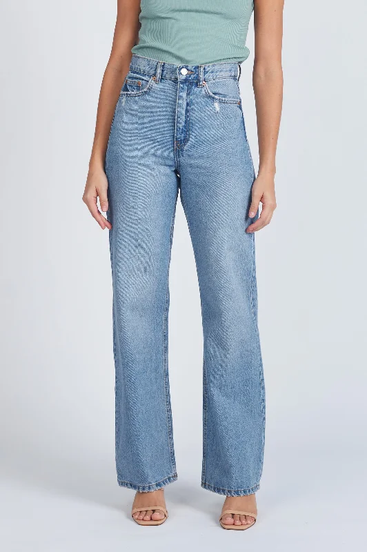 Echo Straight Jeans - Blue Jay Elegant Tapered Leg Denim
